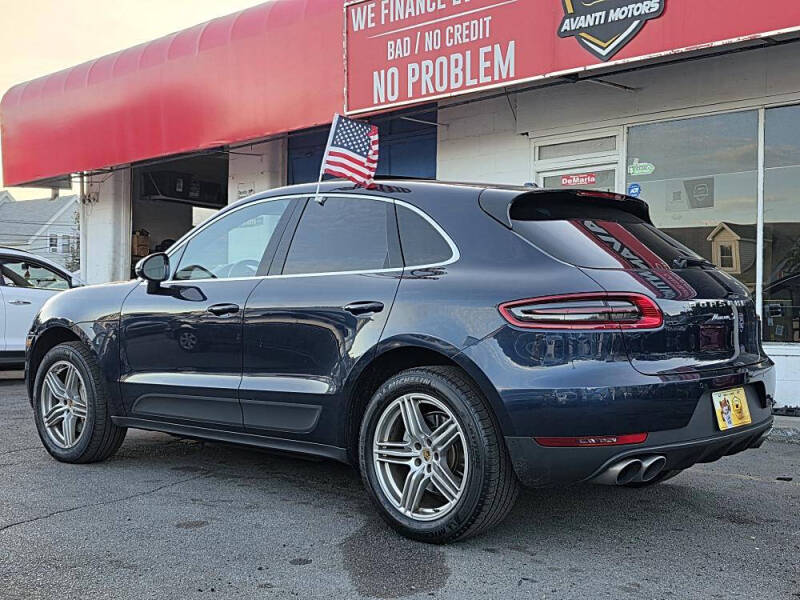 2018 Porsche Macan S