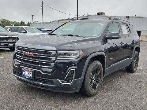 2022 GMC Acadia AT4