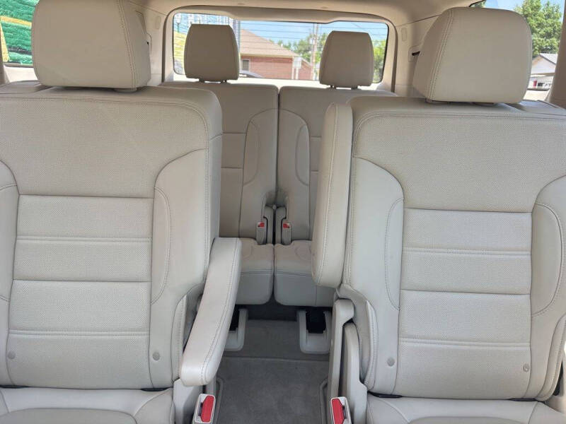 2021 GMC Acadia Denali
