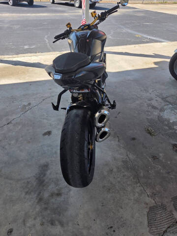 2012 Ducati Streetfighter 848