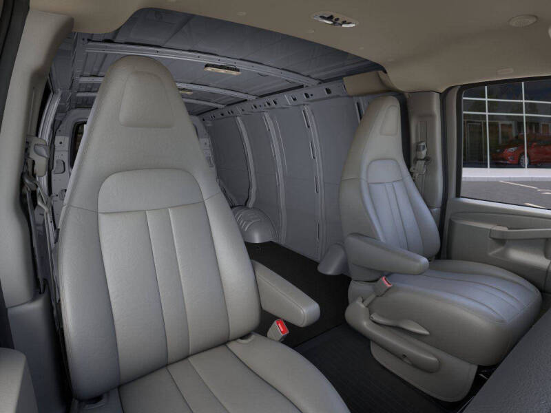 2026 GMC Savana 2500