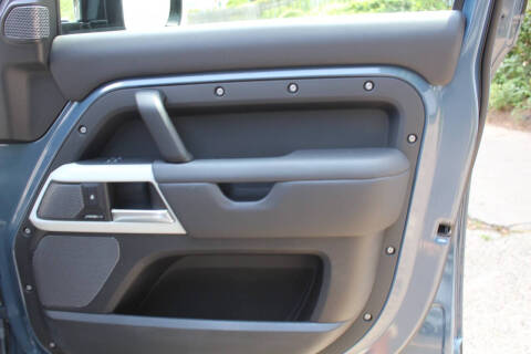 2023 Land Rover Defender 110 30th Anniversary Edition