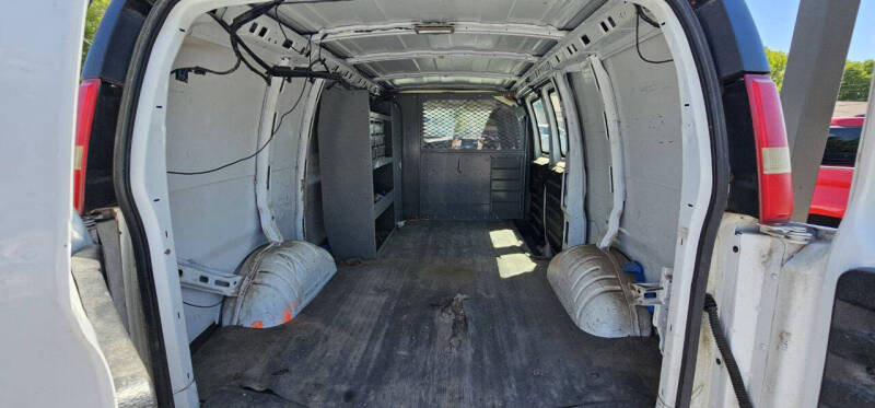 2011 Chevrolet Express 2500