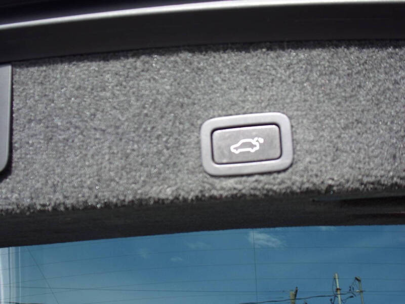 2016 Volvo XC60 T5 Drive-E Premier