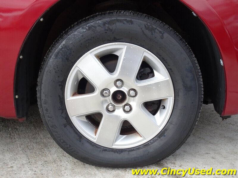 2004 Toyota Sienna LE 8 Passenger