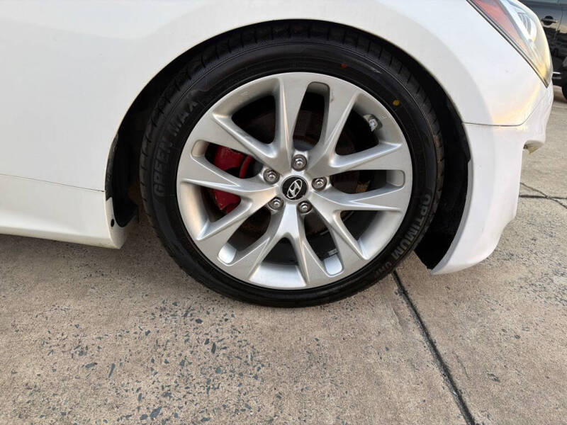 2013 Hyundai Genesis Coupe