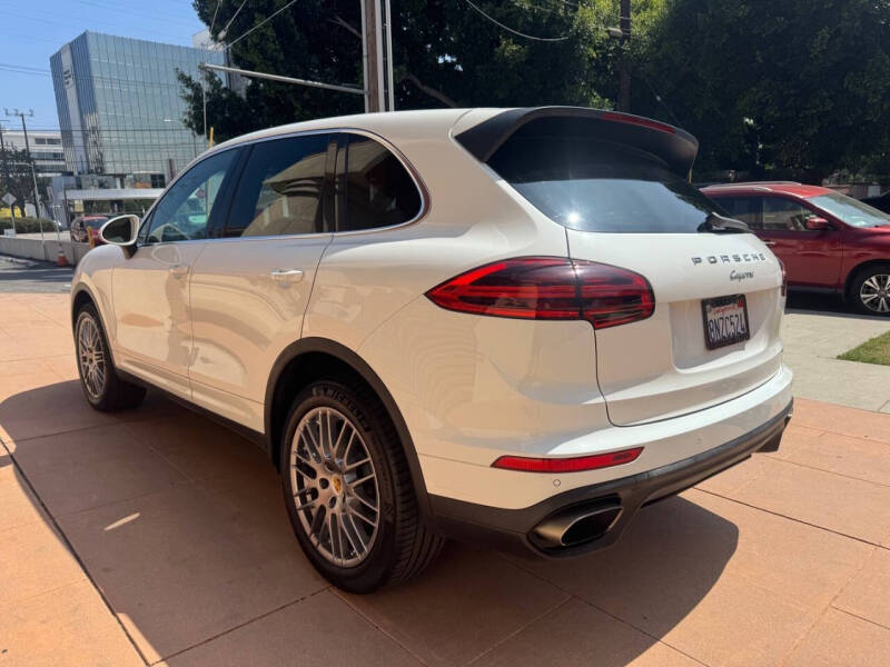 2016 Porsche Cayenne