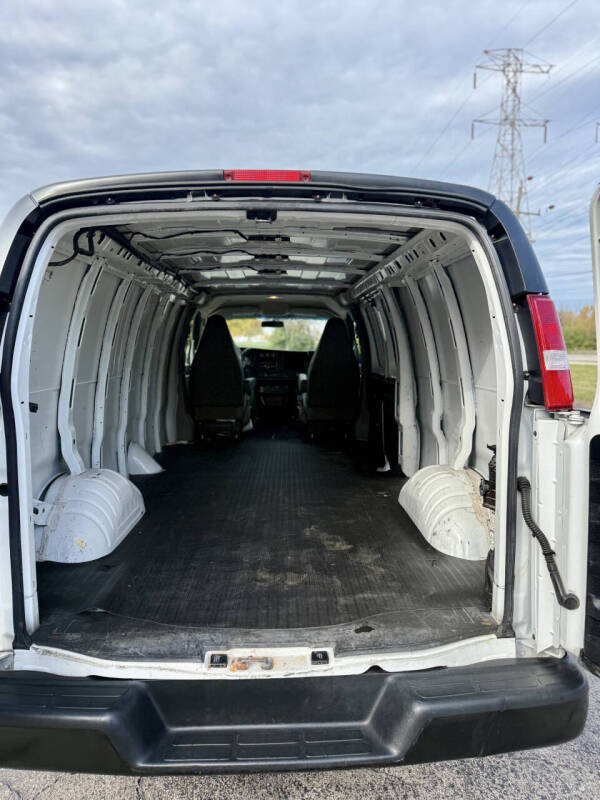 2020 Chevrolet Express 2500