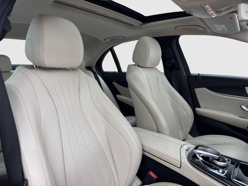 2017 Mercedes-Benz E-Class E 300 4MATIC