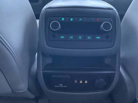 2012 Chevrolet Traverse LT