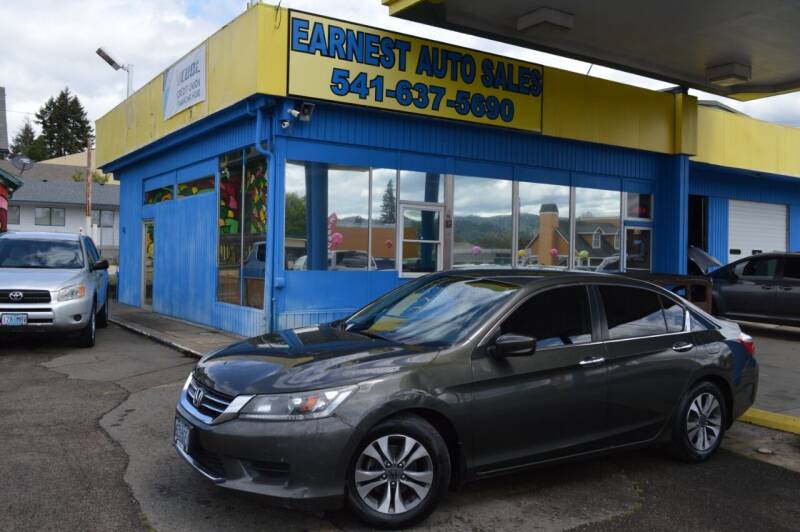 2013 Honda Accord for sale at Earnest Auto Sales in Roseburg OR