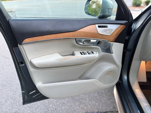 2016 Volvo XC90 T6 Inscription