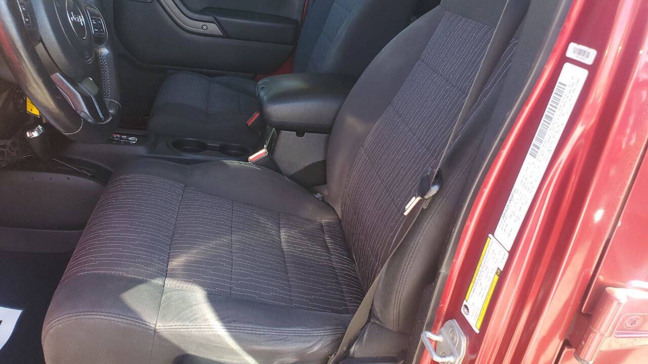 Used Car 2012 Jeep Wrangler Unlimited  Sport 4x4 4dr Suv For Sale Under $20,000 In San Antonio, Texas