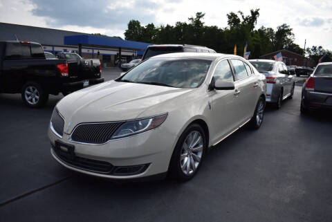 2014 Lincoln MKS