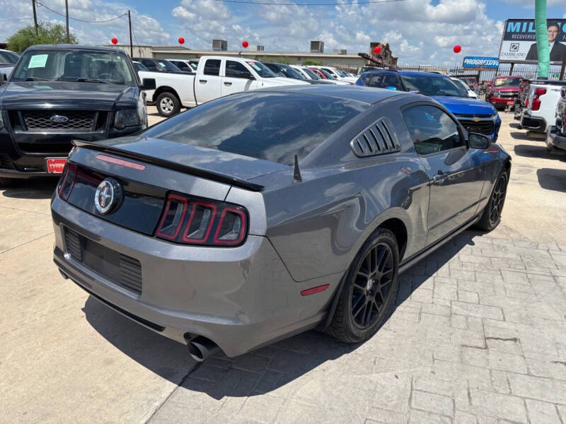 2014 Ford Mustang V6