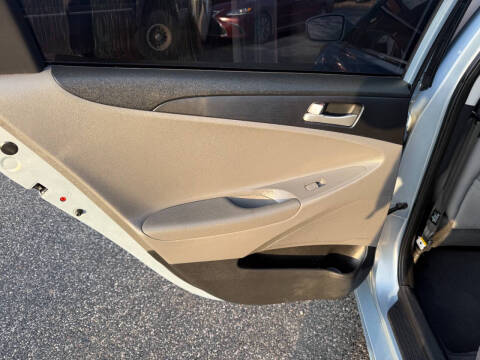 2011 Hyundai Sonata GLS