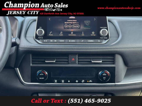 2024 Nissan Rogue SV