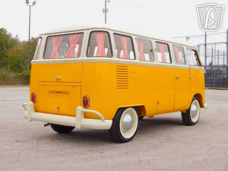 1975 Volkswagen Type 2