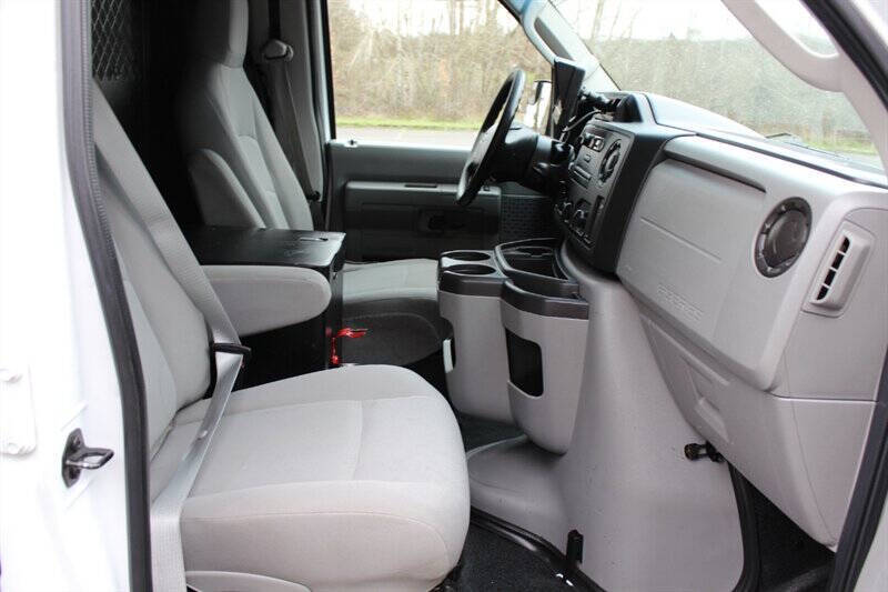 2013 Ford E-Series E-150