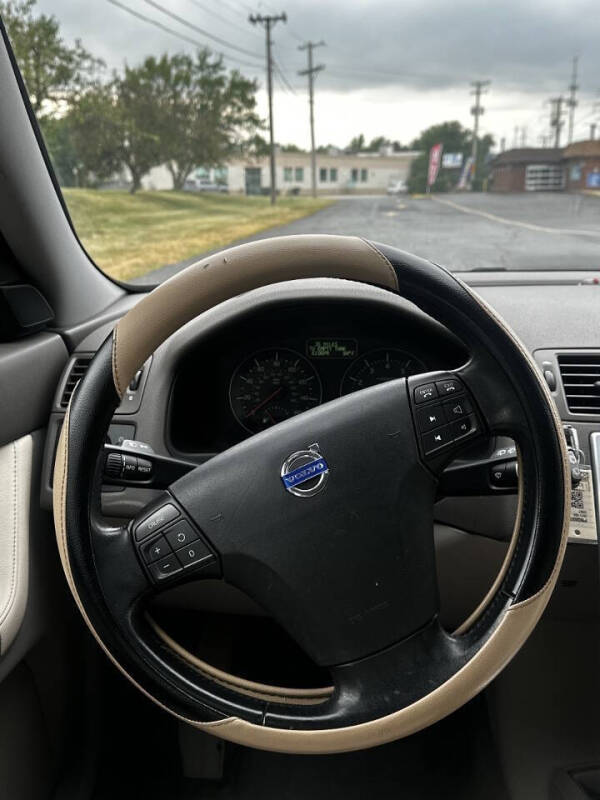 2011 Volvo V50 T5