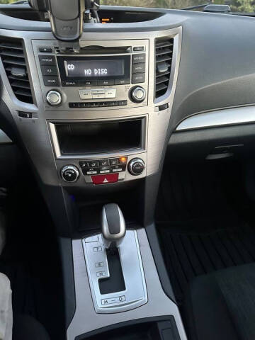 2013 Subaru Outback 2.5i