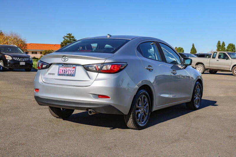 2019 Toyota Yaris LE
