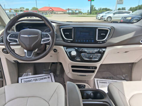 2017 Chrysler Pacifica