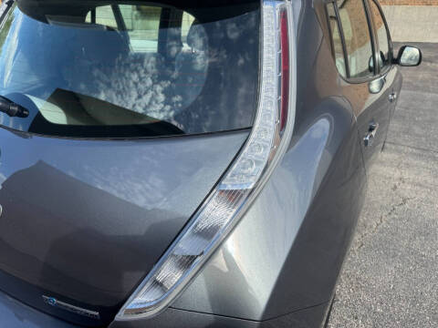 2017 Nissan LEAF SV