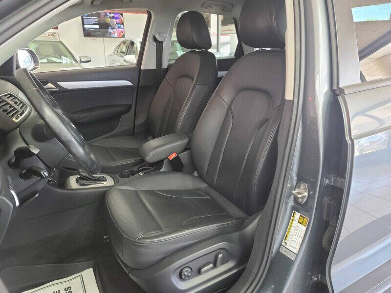 2017 Audi Q3 2.0T Premium