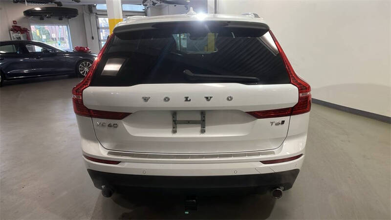 2018 Volvo XC60 T6 Momentum