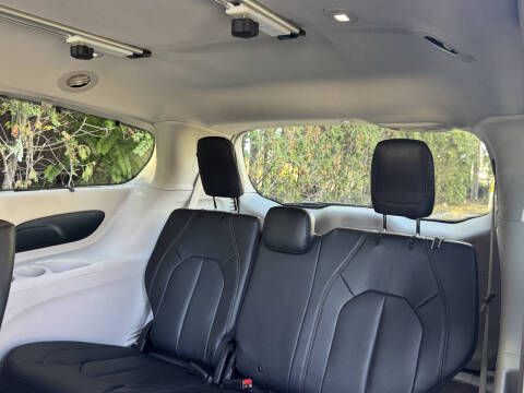 2019 Chrysler Pacifica Touring L