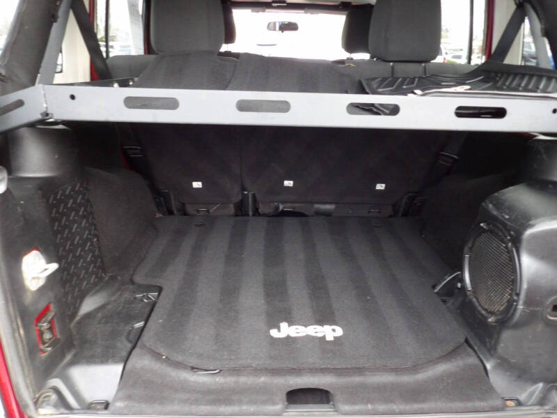 2012 Jeep Wrangler Unlimited Sahara