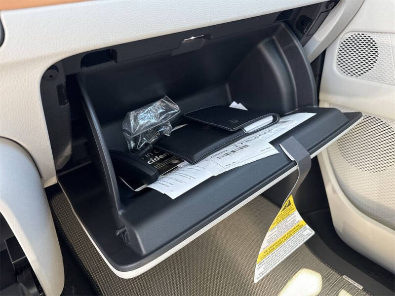 2025 Volkswagen ID. Buzz 1st Edition 4Motion