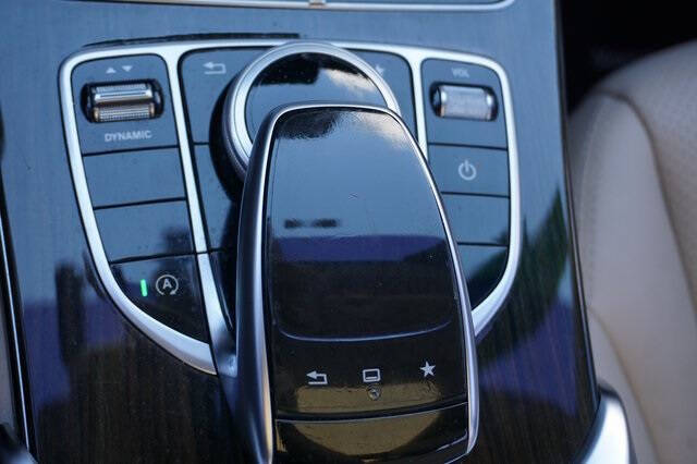 2016 Mercedes-Benz C-Class