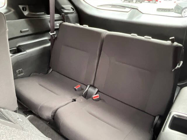 2024 Mitsubishi Outlander ES
