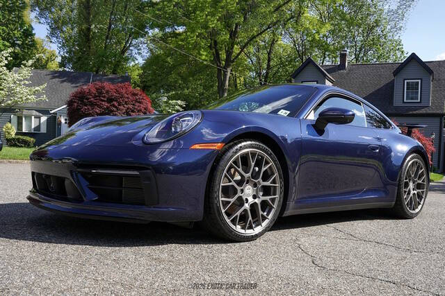 2021 Porsche 911 Carrera