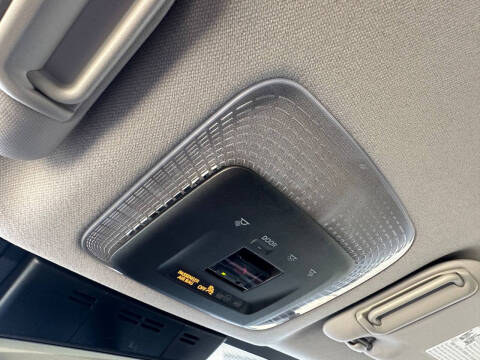 2025 Toyota Prius Plug-in Hybrid