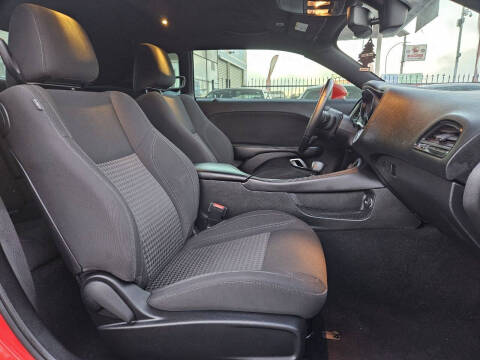 2019 Dodge Challenger SXT