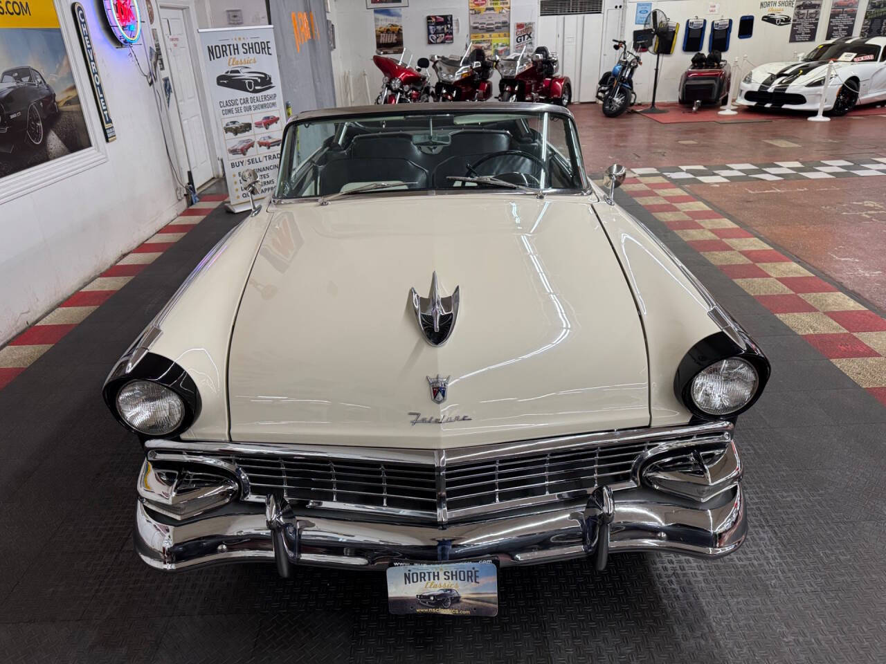1956 Ford Fairlane 9