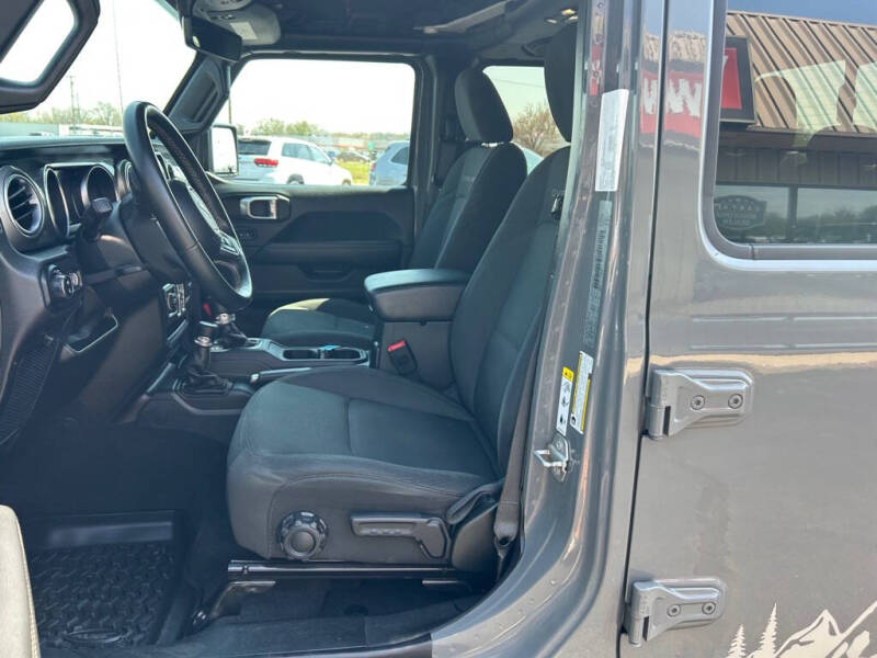 2020 Jeep Gladiator Overland