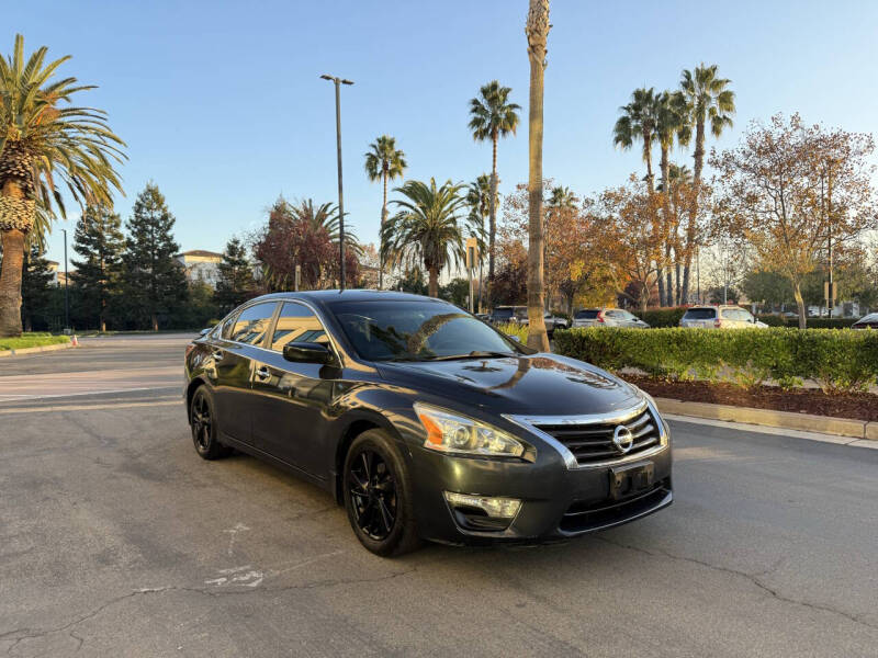 2014 Nissan Altima SV