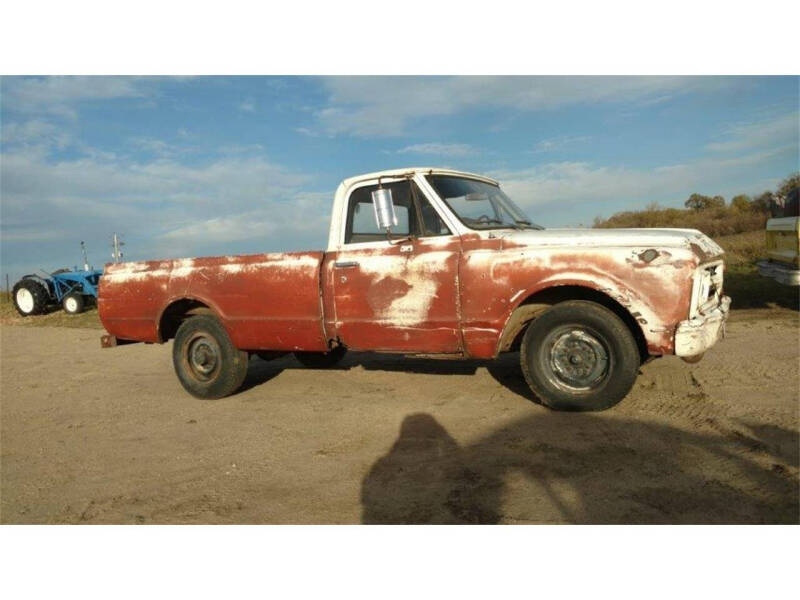 1967 GMC half ton long bed pickup
