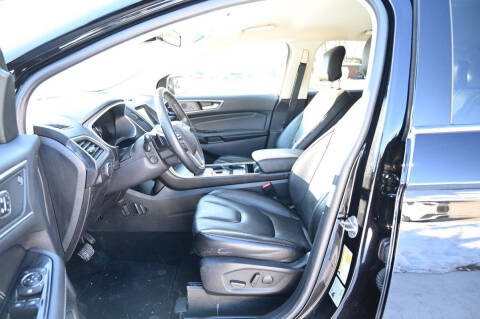 2019 Ford Edge Titanium