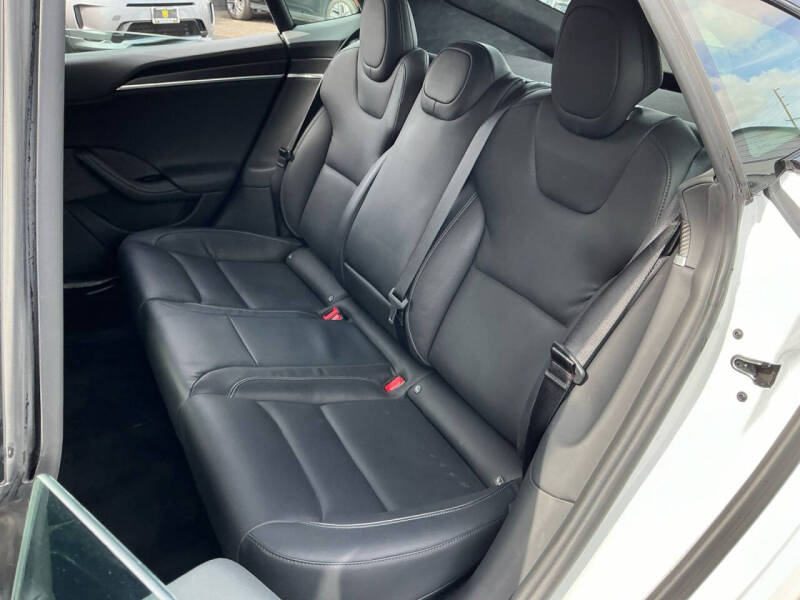 2021 Tesla Model S Plaid