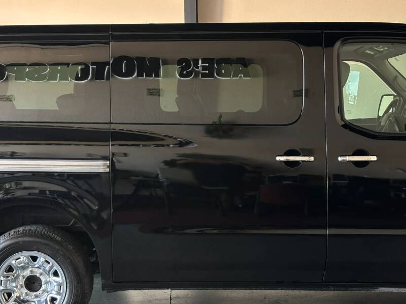 2017 Nissan NV