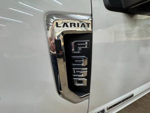 2019 Ford F-350 Super Duty Lariat