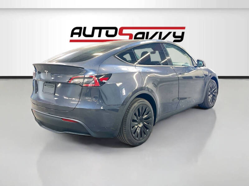 2024 Tesla Model Y Long Range