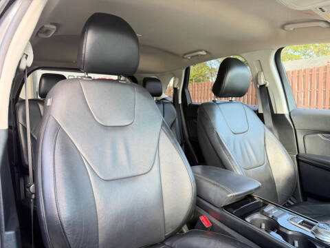 2019 Ford Edge Titanium