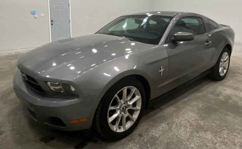 2010 Ford Mustang V6