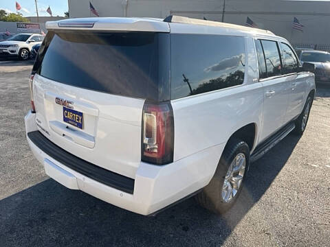 2016 GMC Yukon XL SLT